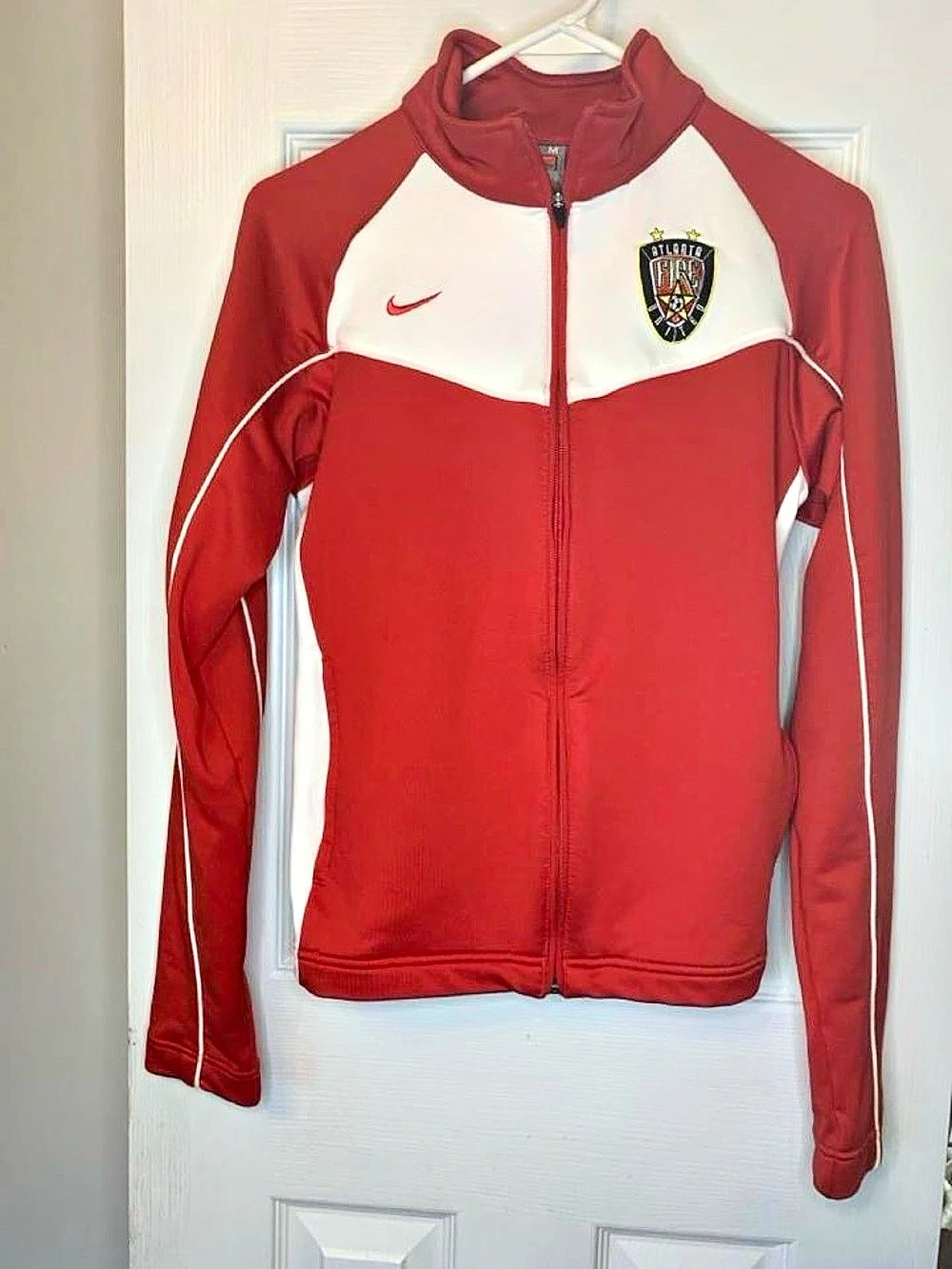 Women’s Nike Team ATLANTA FIRE UNITED SOCCER Red & White Zip Jacket Medium